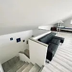 Nyaralohaz Casa de Férias Balatonalmádi