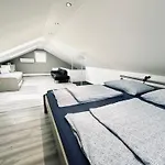 Nyaralohaz Casa de Férias *