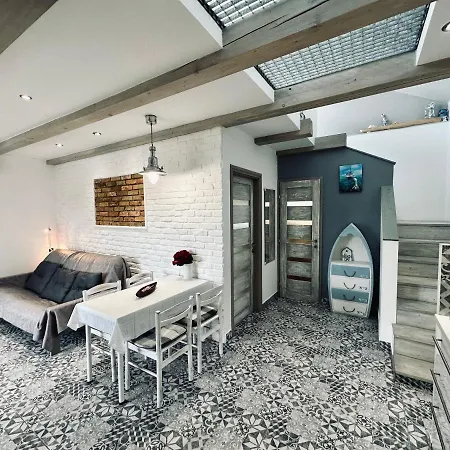 Holiday home Nyaralohaz Balatonalmadi